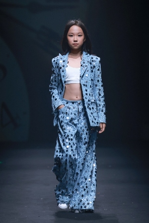 浮梦客·李梦华 10+3 柯桥日 (1).jpg