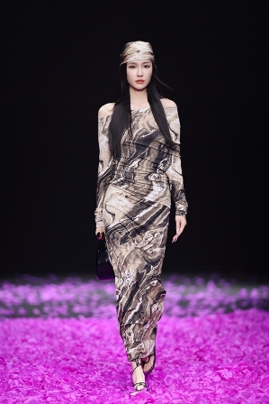 迪丝嫚苓·韩苓 (1).jpg