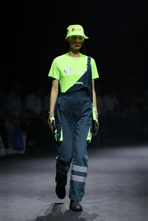 迪尚工装 (1).jpg