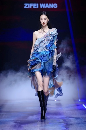 ZIFEIWANG•王紫菲盛泽日 (1).JPG