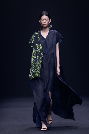 舞水云台&金玺·黄刚 广州时尚日 (1).jpg