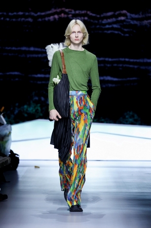 地缦·陈致画 (1).JPG