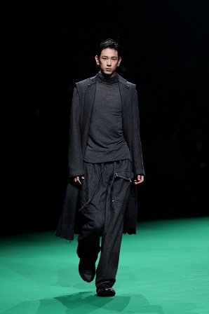 IS IS YOUZ CLOTHING·邹游北服日 (1).jpg