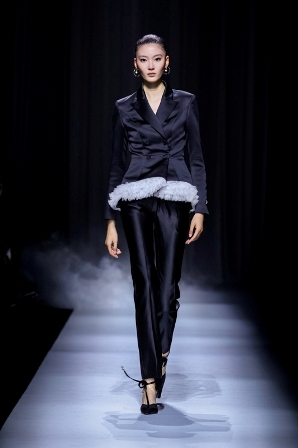 JUMPER ZHANG·张鹏大连日 (1).JPG