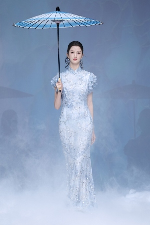 关雎记·关亚争｜ 时尚厦门 (1).jpg