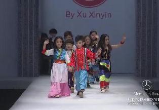 0331许馨尹少儿民族服饰发布会.jpg