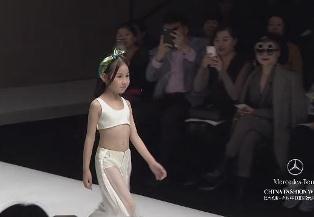 151031Vicky Zhang·许馨尹亲子装发布会.jpg