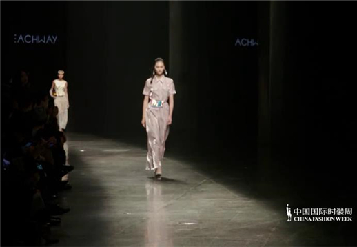 HUI & EACHWAY·赵卉洲.jpg
