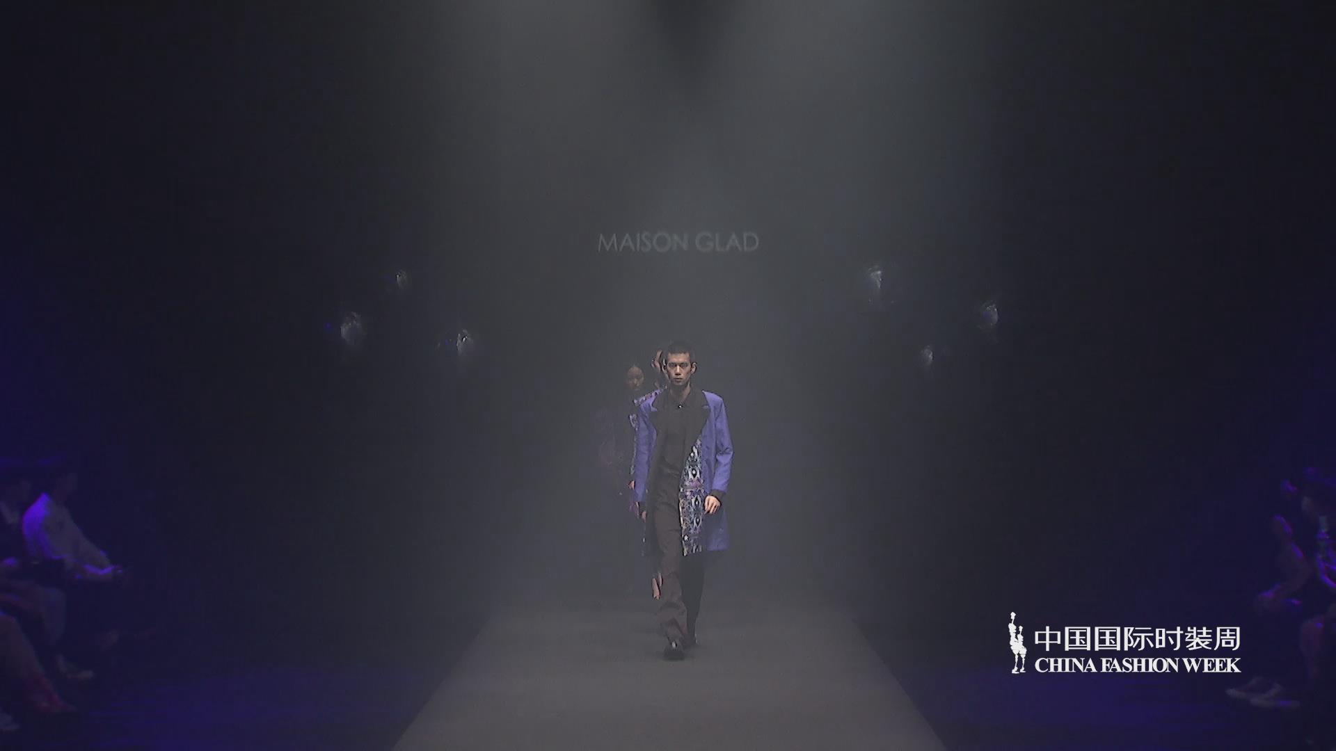 MAISON GLAD·朴龙杰 童话小镇 丨SS22中国国际时装周.jpg