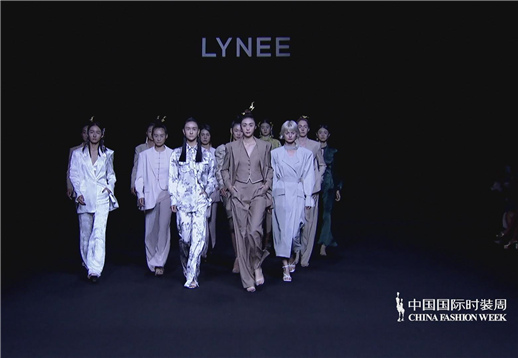 LYNEE.李惠真 丨SS22中国国际时装周.jpg