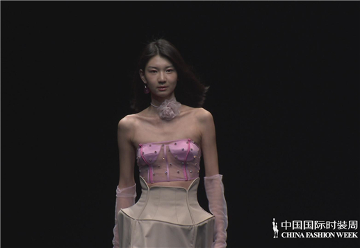 SARAWONG•王思元.jpg