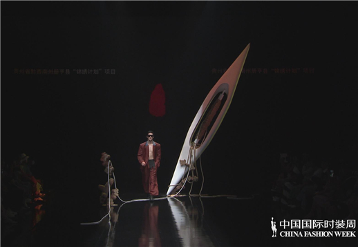 HUANGGANG•黄刚.jpg