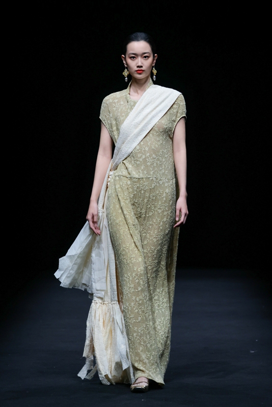 壹亍·许家煜 (1).jpg