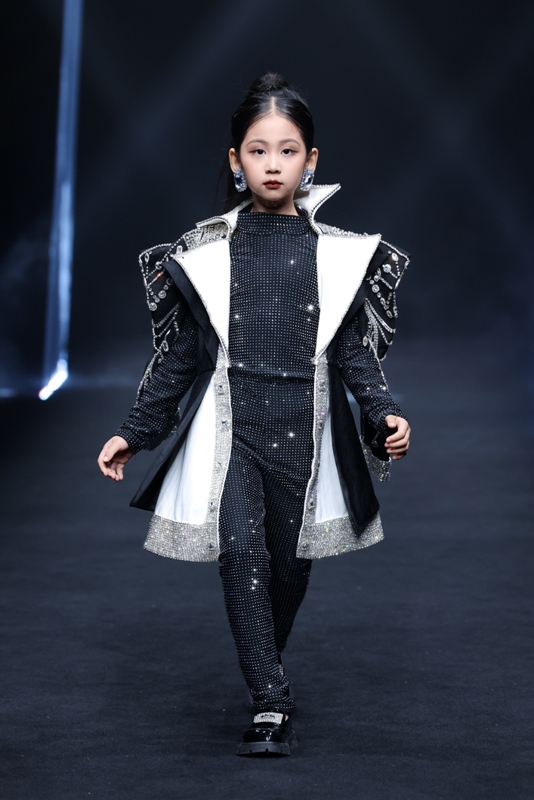 稳稳家 姚瑶 (1).jpg